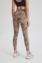 Load image into Gallery viewer, Campus Leggings
