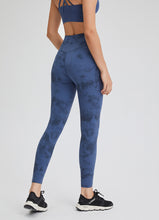 Load image into Gallery viewer, Campus Leggings
