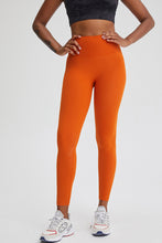 Load image into Gallery viewer, Campus Leggings
